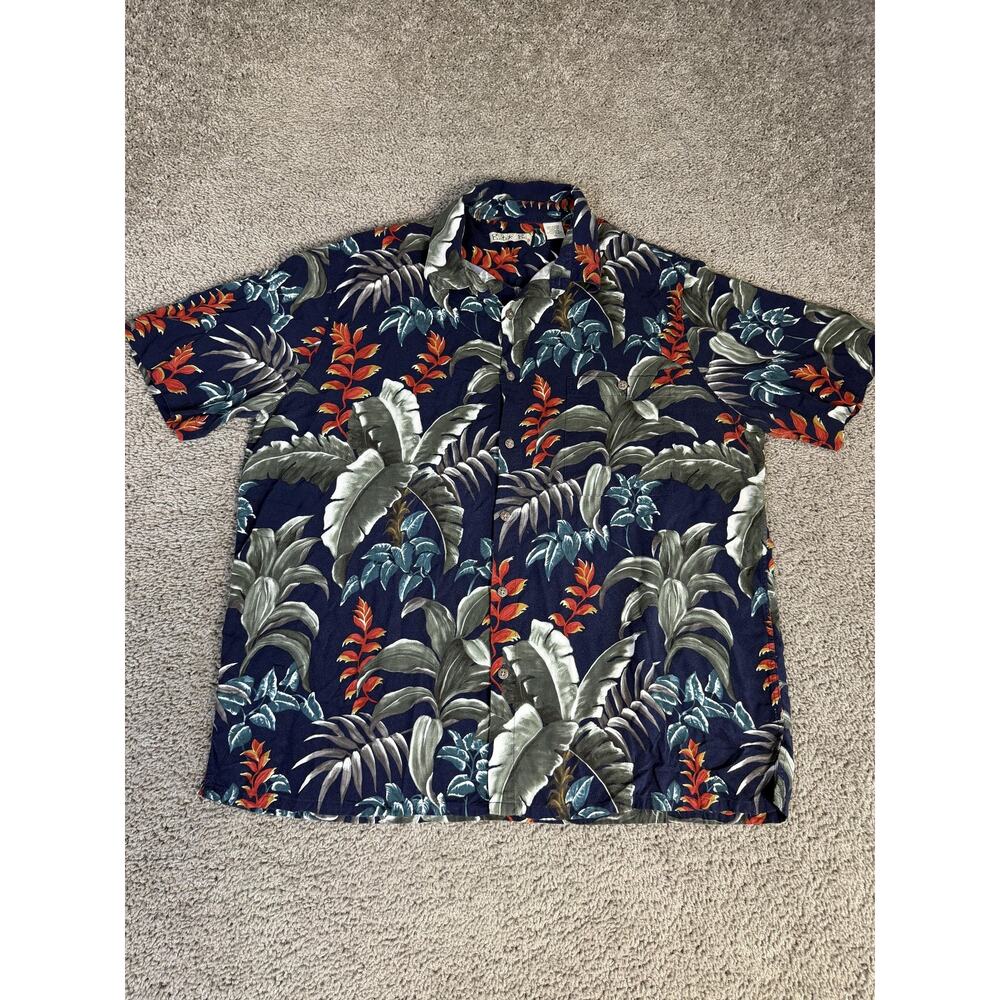 Batik Bay Shirt Mens XL Blue Floral Rayon Short Sleeve Button Up Relaxed Fit